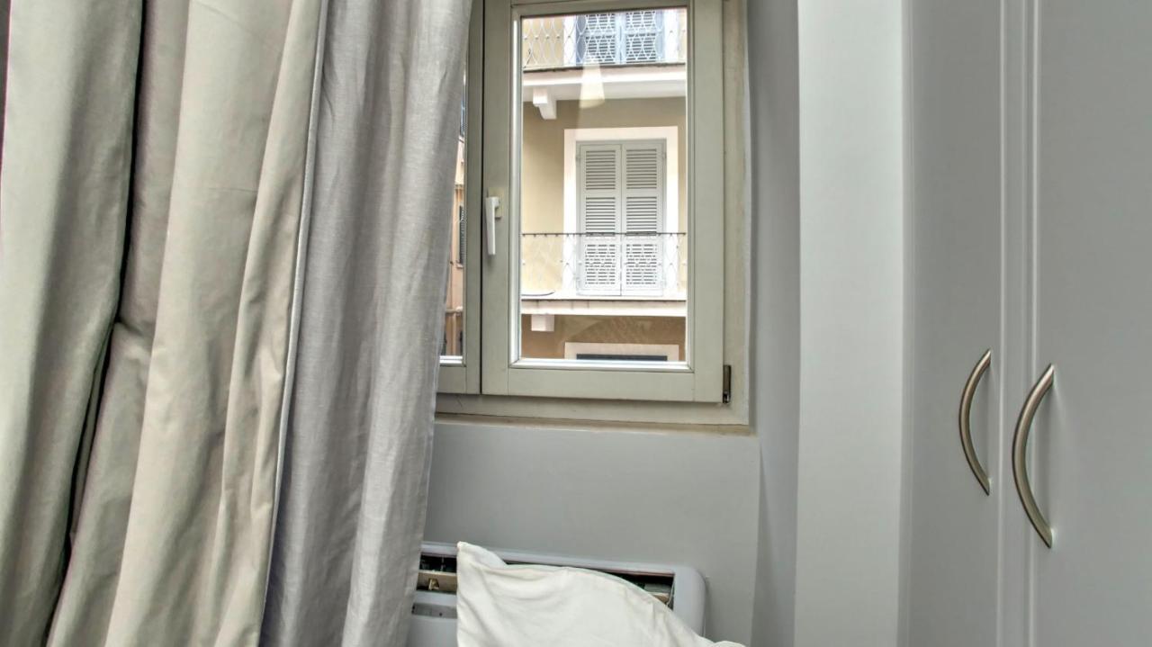 Liston Pied A Terre